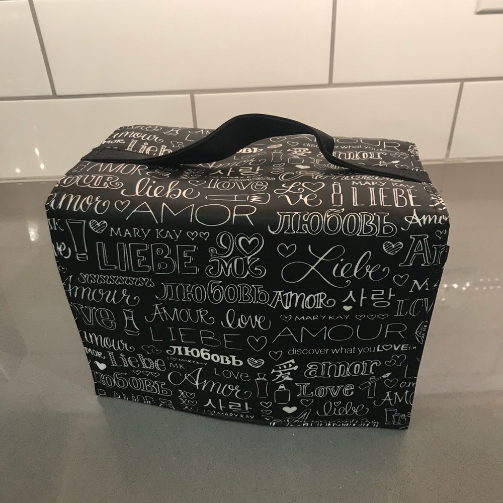 Mary Kay Hanging Organizer